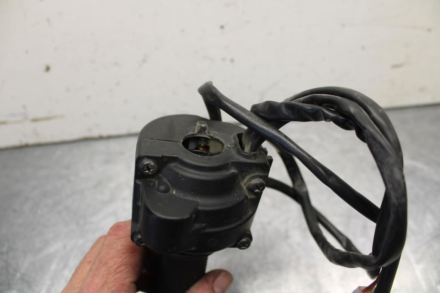 16-18 KTM 690 DUKE RIGHT CLIP ON HANDLE KILL OFF START SWITCH SWITCHES BB631