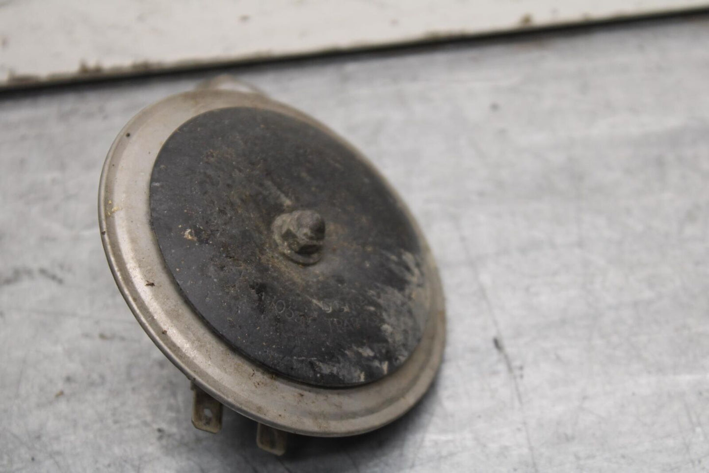 01-03 SUZUKI GSXR600 HORN SIGNAL 38500-08F10 38500-35F10 BB633