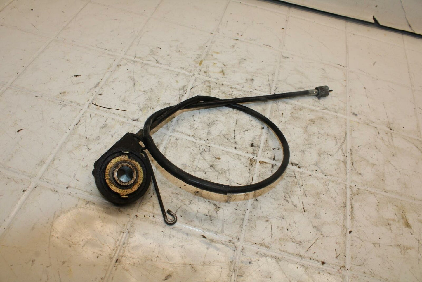 93 SUZUKI KATANA 600 GSX600F SPEED DRIVE GEAR HUB with CABLE BB400