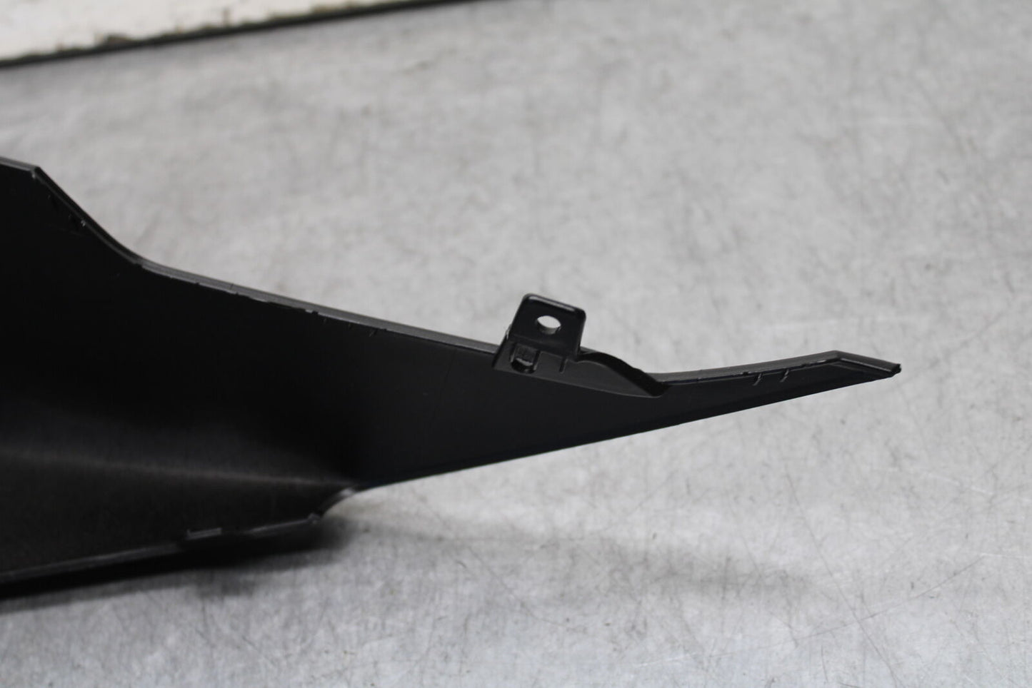 21-24 APRILIA RSV4 RIGHT REAR BACK TAIL FAIRING COWL SHROUD BB668