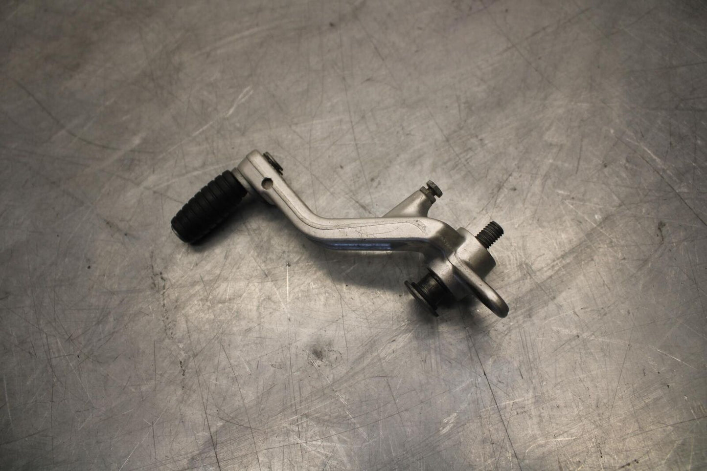 2010 Aprilia RSV1000R RIGHT REARSET BRAKE FOOT PEDAL BB513