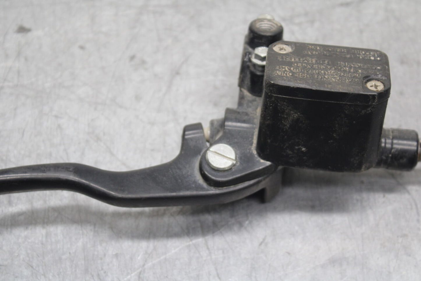 13-16 KTM 390 DUKE FRONT BRAKE MASTER CYLINDER w/ LEVER BB748