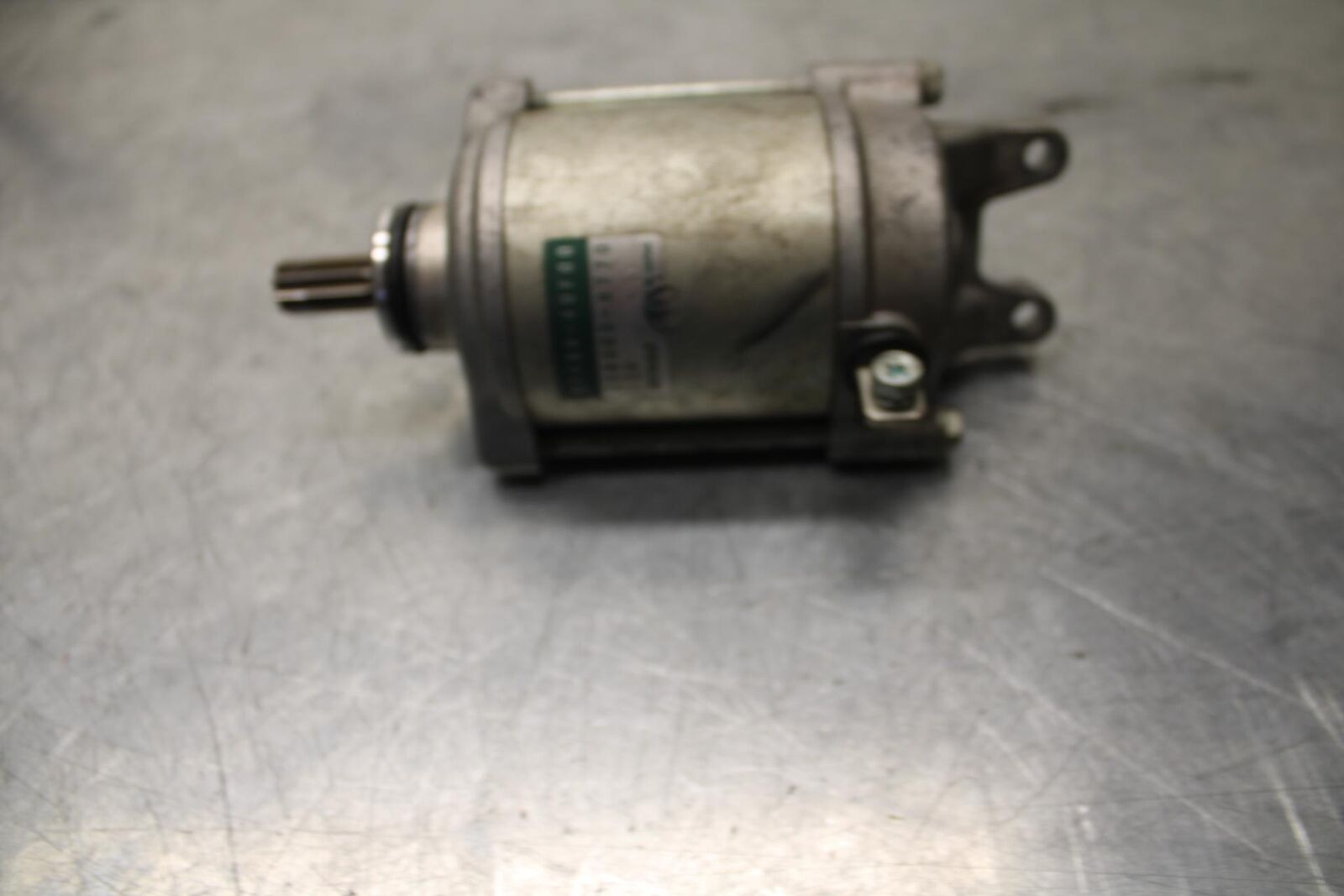 01 SUZUKI GSXR1000 ENGINE STARTING STARTER MOTOR -DC 12V 1100-40F00 BB100