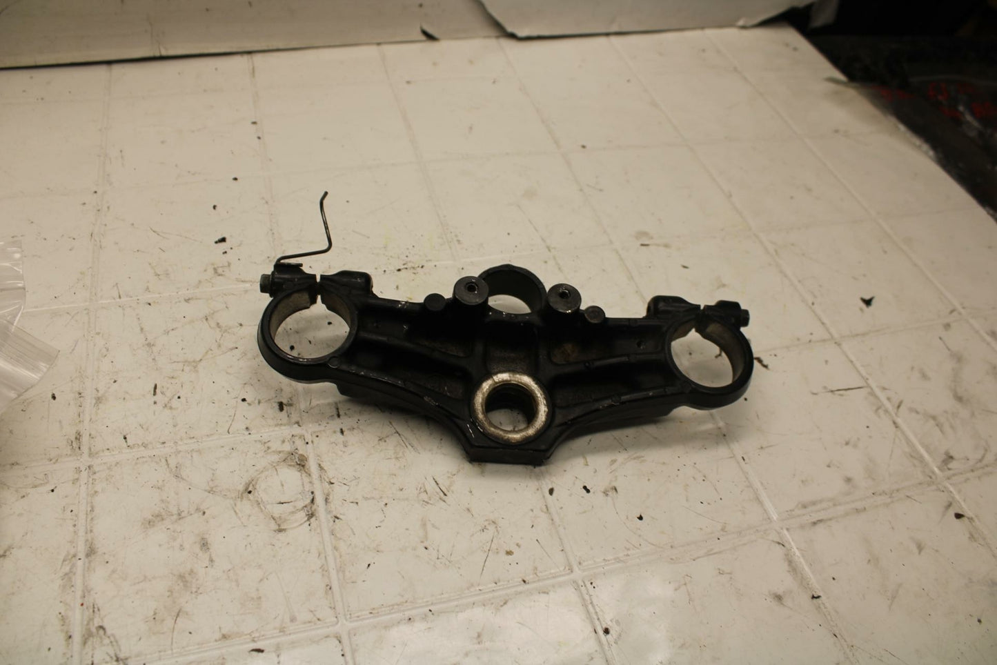 86-89 YAMAHA FJ1200 FORKS UPPER TRIPLE TREE CLAMP BB11