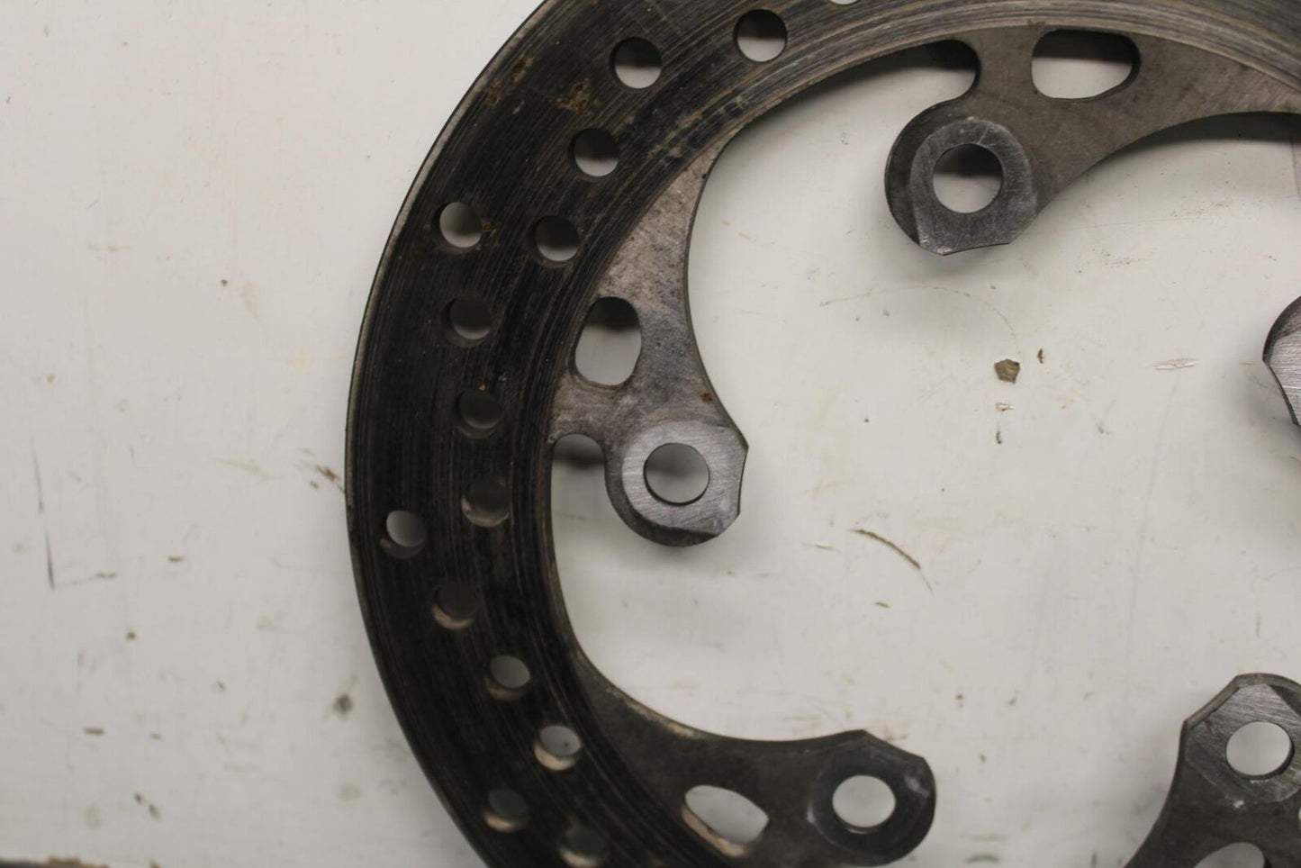 2011 Suzuki GSXR600 REAR ROTOR BACK BRAKE DISC 69211-18G00 BB94