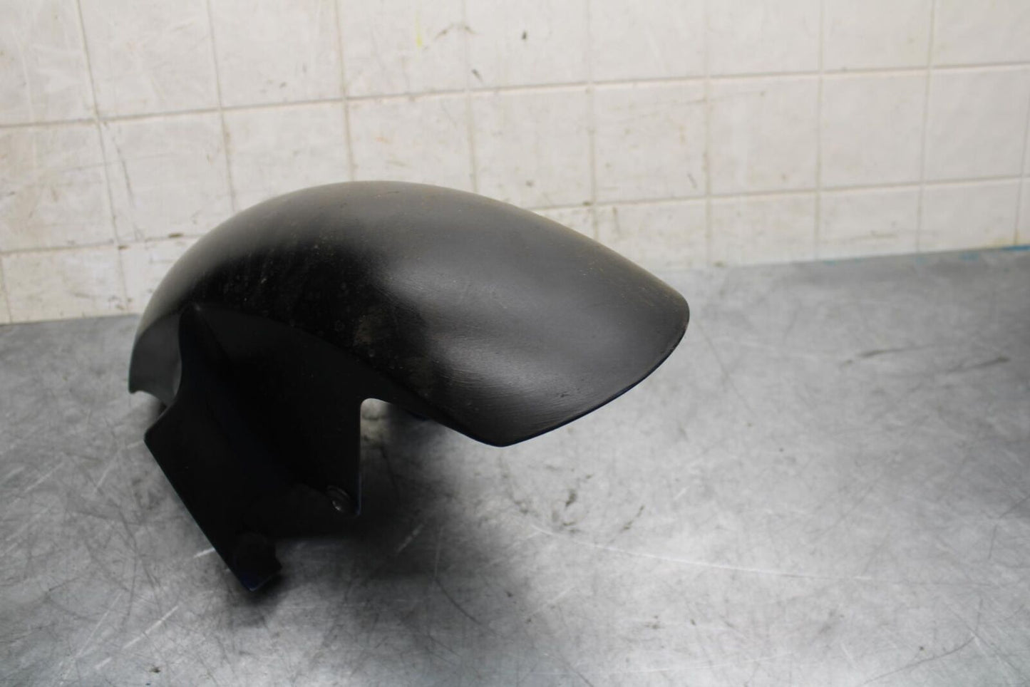 2007 Yamaha YZF R6 FRONT WHEEL FENDER COWL FAIRING BB525