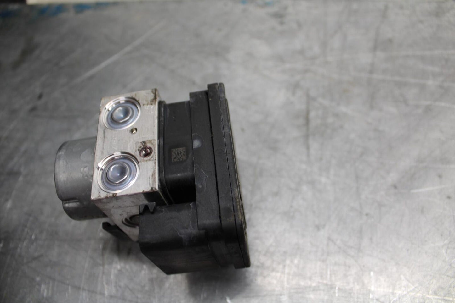 17-21 TRIUMPH STREET TRIPPLE R ABS ABS PUMP UNIT MODULE bb452