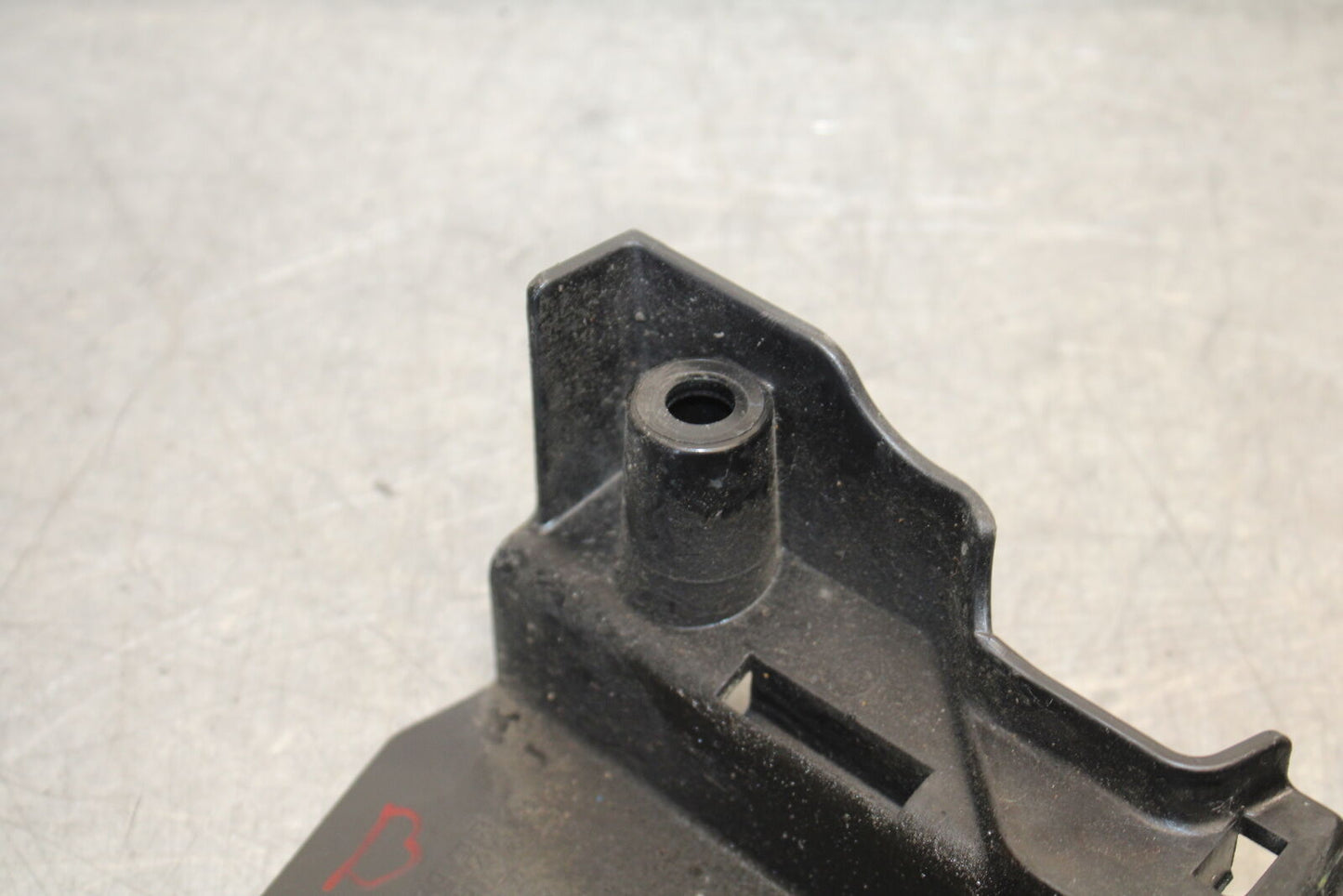 20-23 APRILIA RS660 ENGINE SPROCKET COVER BB643