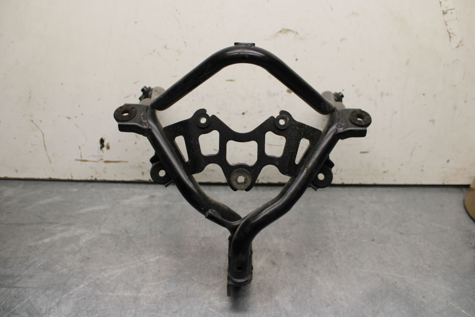 03-07 SUZUKI SV1000S UPPER FAIRING MIRROR GAUGES STAY BRACKET 94510-16G00 BB657