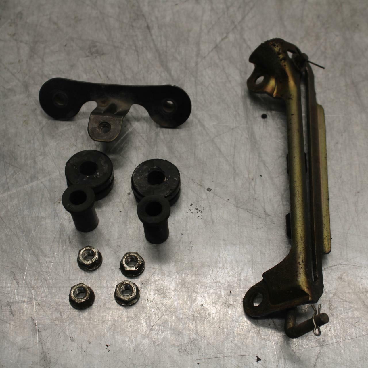 87-96 HONDA CBR1000F GAS TANK FUEL CELL HARDWARE BRACKET MOUNTS BUSHINGS BB420