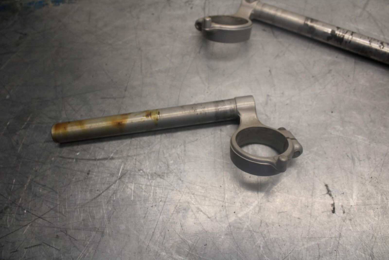 03-04 SUZUKI GSXR1000  CLIP ON ONS HANDLEBARS PAIR SET 56111-18G00 BB459