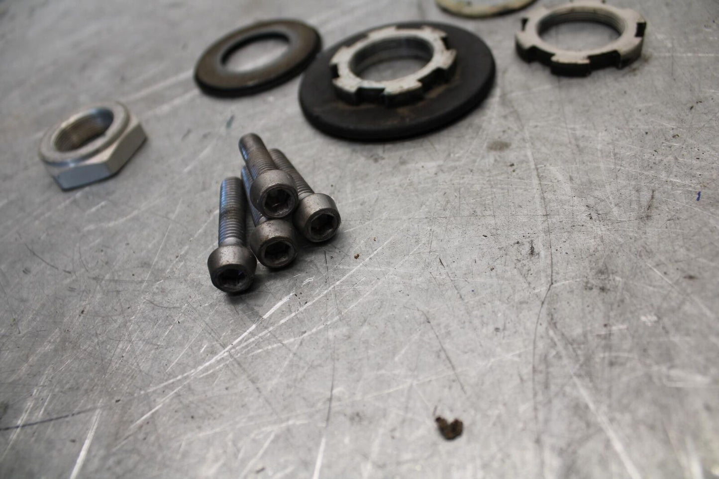 2006 Triumph Daytona 675 Triple CLAMP LOWER TRIPLE TREE STEM NUT BOLT BB434