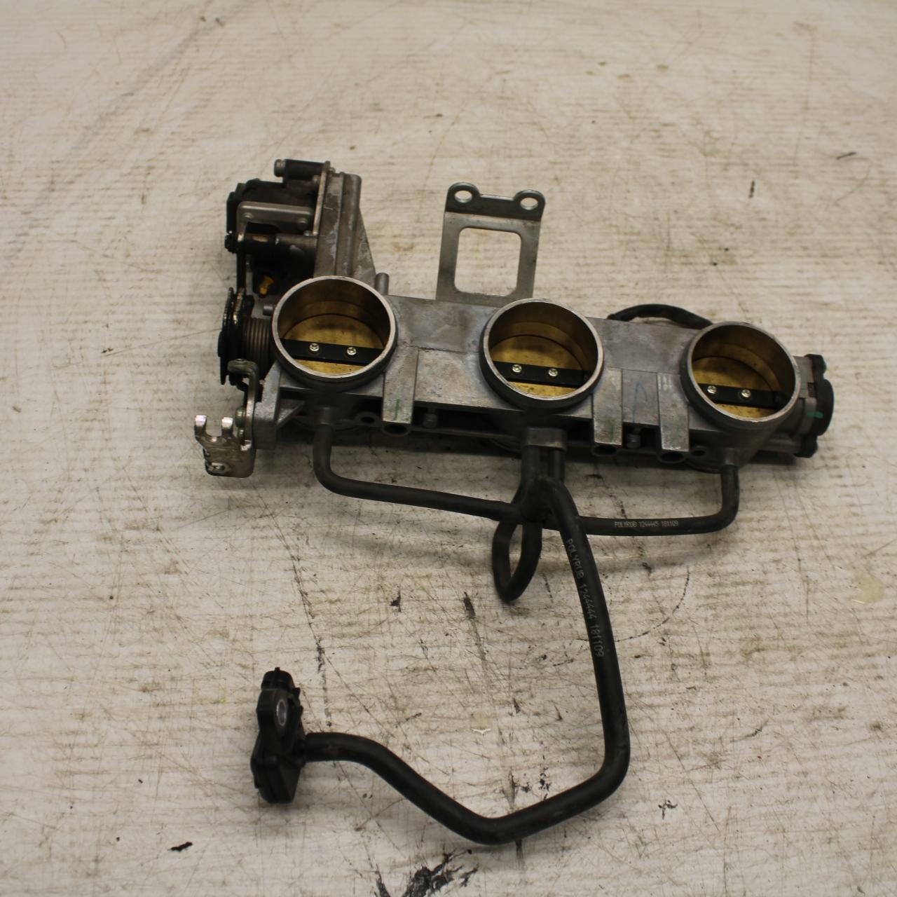 08-11 TRIUMPH SPEED TRIPLE MAIN FUEL INJECTORS / THROTTLE BODIES BB366