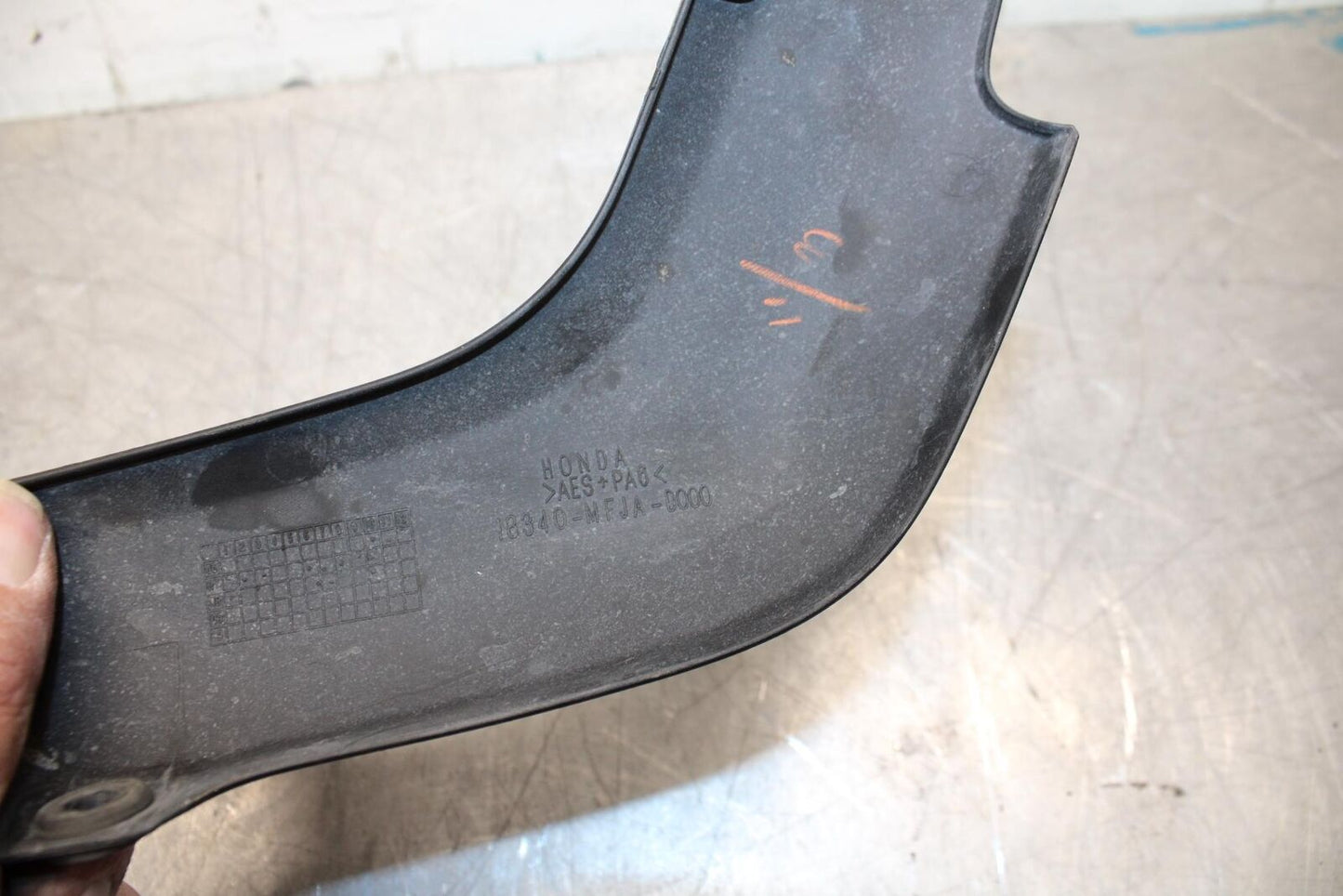 09-12 HONDA CBR600RR REAR MUFFLER EXHAUST PIPE COVER HEAT SHIELD GUARD BB450