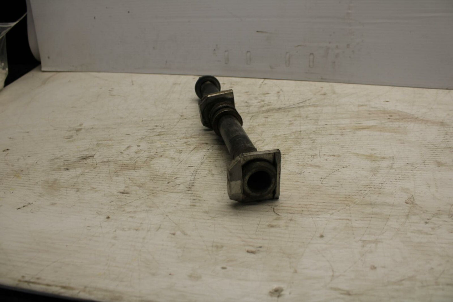 03-05 SUZUKI SV1000 REAR AXLE BACK WHEEL RIM PIVOT BOLT AXEL BB296