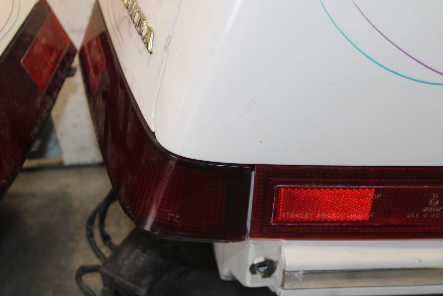 93-00 HONDA GOLDWING 1500 GL1500SE CARGO LUGGAGE SADDLEBAG BAG COMPARTMENT BB700