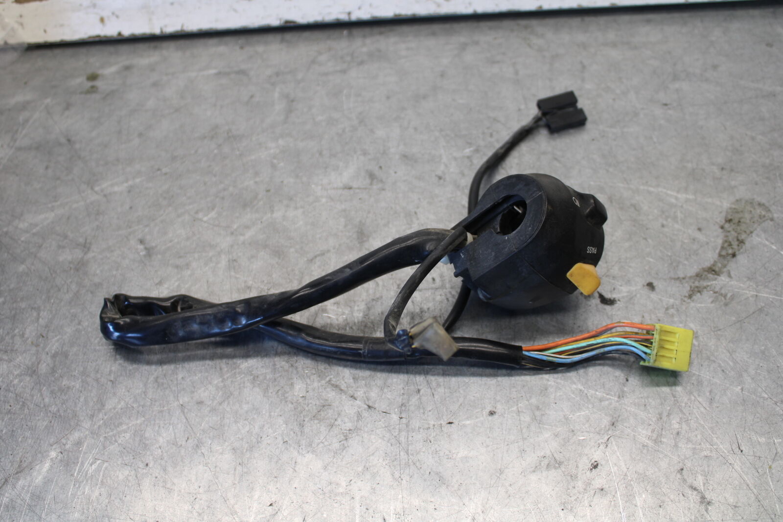 03-07 SUZUKI SV1000S LEFT CLIP ON HANDLE HORN SIGNALS SWITCH SWITCHES BB657