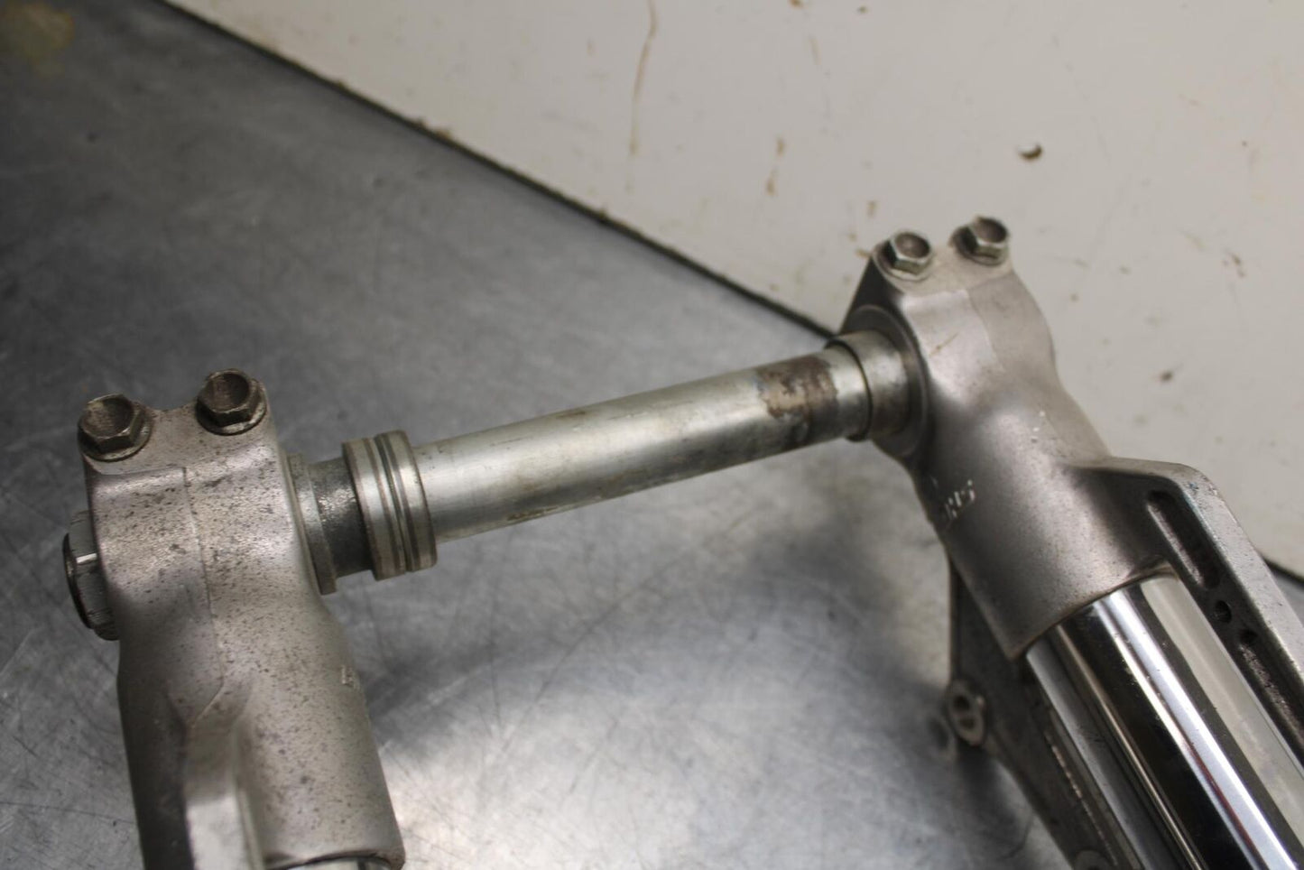 03-06 DUCATI MULTISTRADA 1000 FRONT FORKS SHOCK SUSPENSION SET PAIR