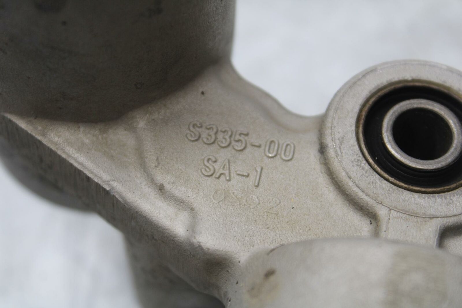 01-02 SUZUKI GSXR750 REAR BACK SHOCK ABSORBER SUSPENSION BB28 B