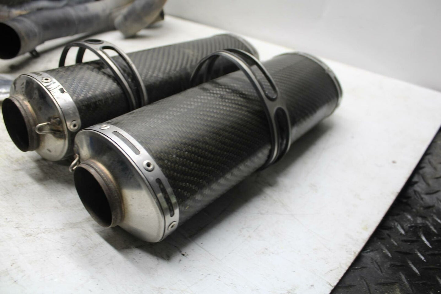 08-10 DUCATI 848 FULL EXHAUST SYSTEM HEADERS PIPE MUFFLER BB369