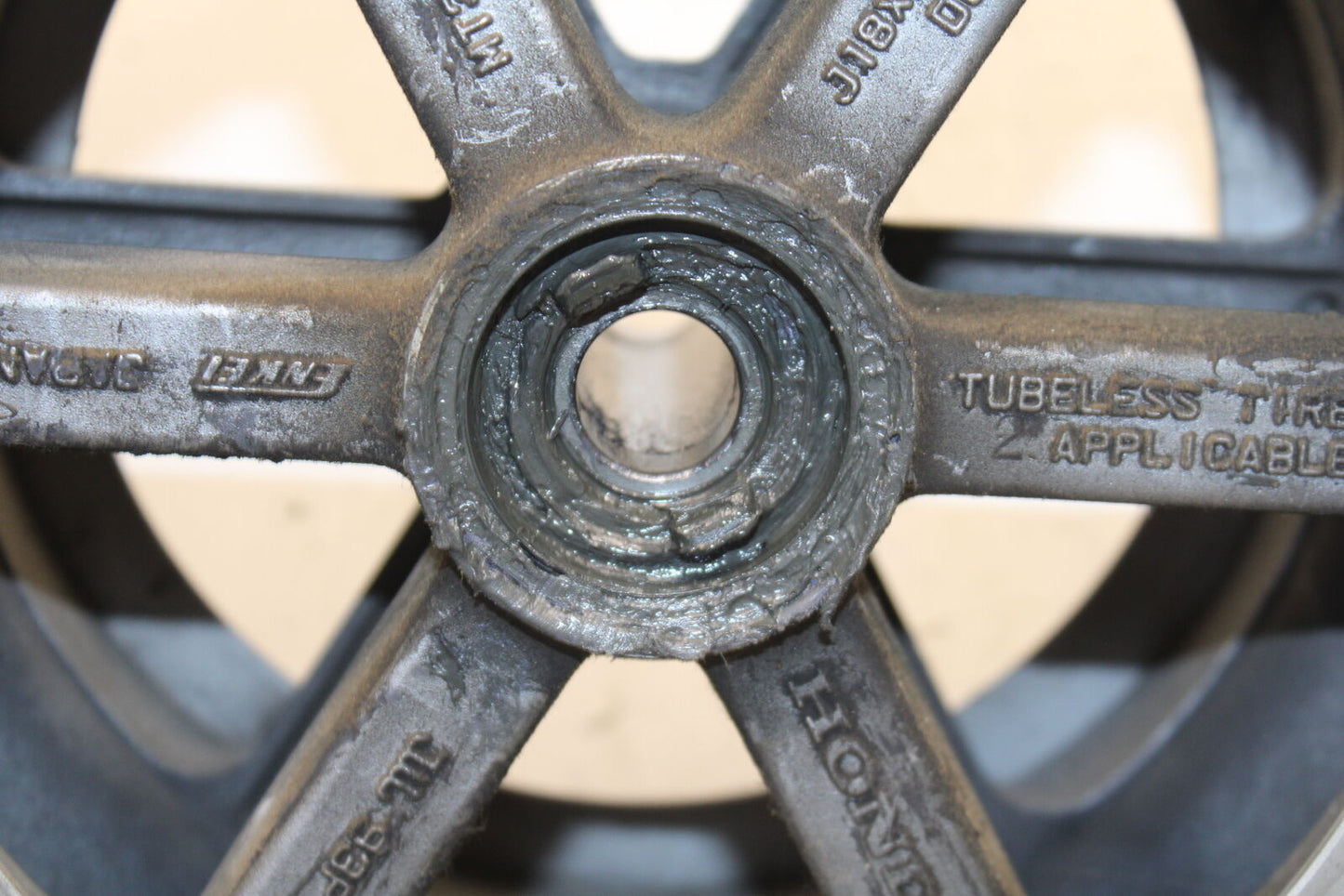 93-00 HONDA GOLDWING 1500 GL1500SE FRONT WHEEL FRONT RIM BB700