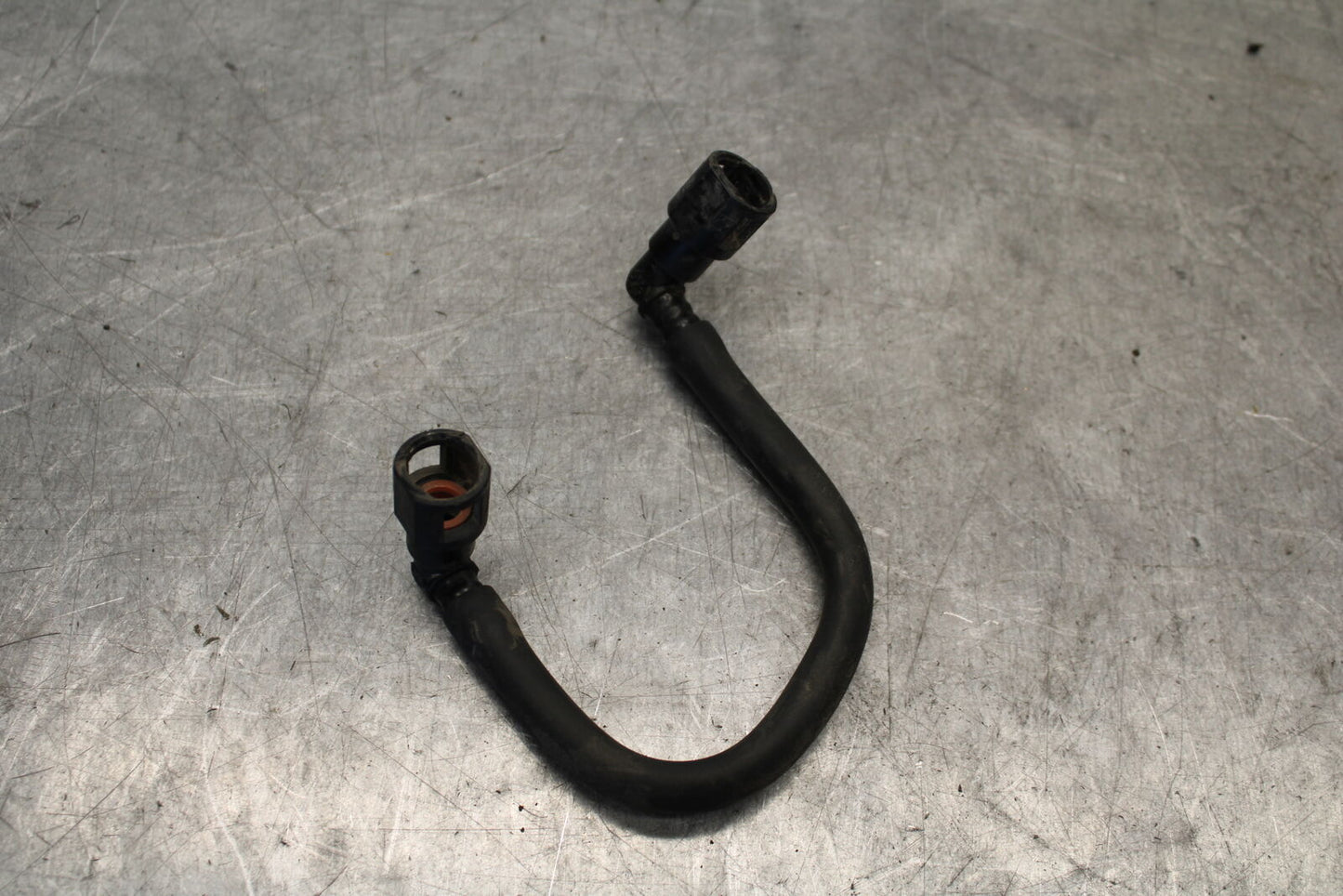 04-05 SUZUKI GSXR600 FUEL HOSE GAS LINE TUBE PIPE 15810-18G00 BB658