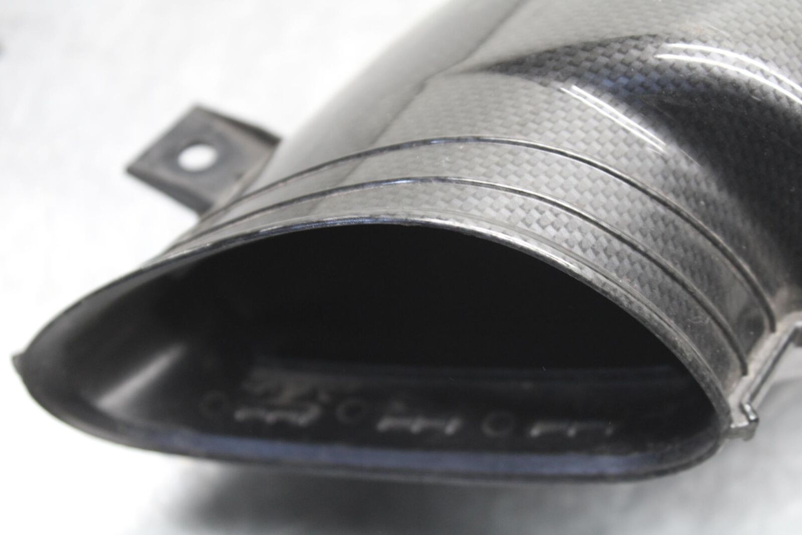 01-03 SUZUKI GSXR600 RIGHT LEFT AIR INTAKE DUCTS 94420-35F13 94430-35F11 BB633