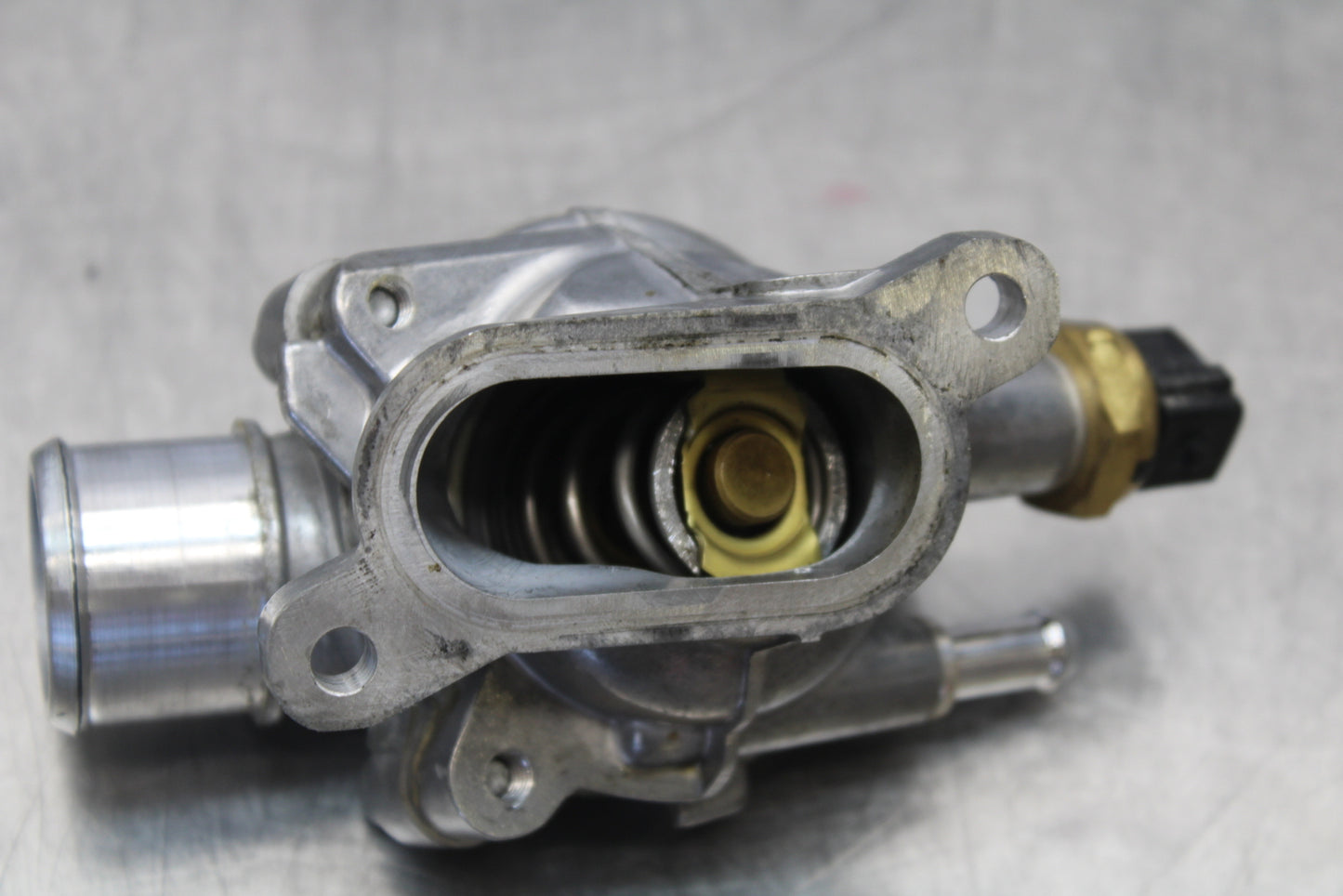10-11 BMW S1000RR THERMOSTAT W HOUSING ASSEMBLY BB168