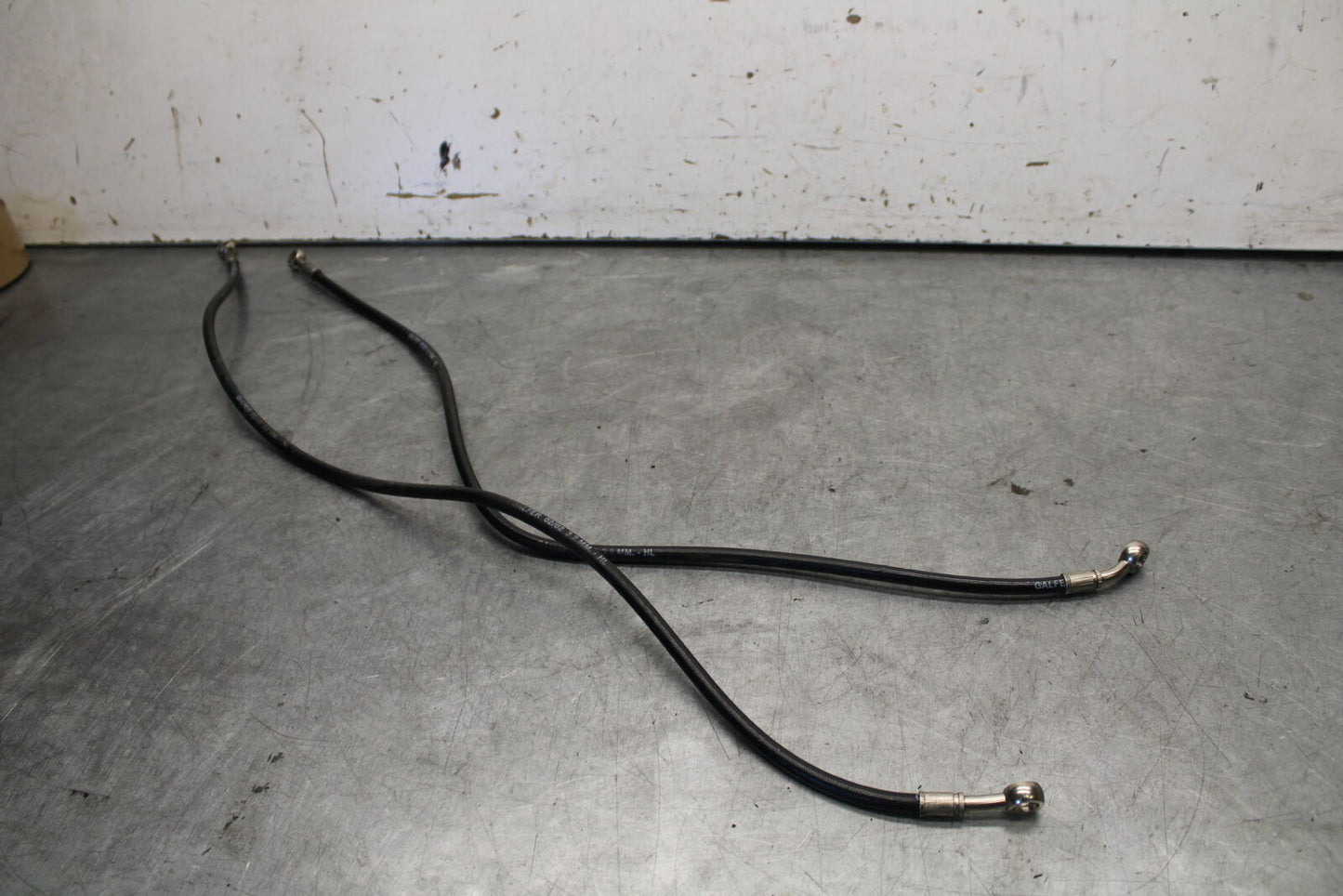 04-05 SUZUKI GSXR600 AFTERMARKET GALFER FRONT BRAKE CALIPER HOSES LINES BB658