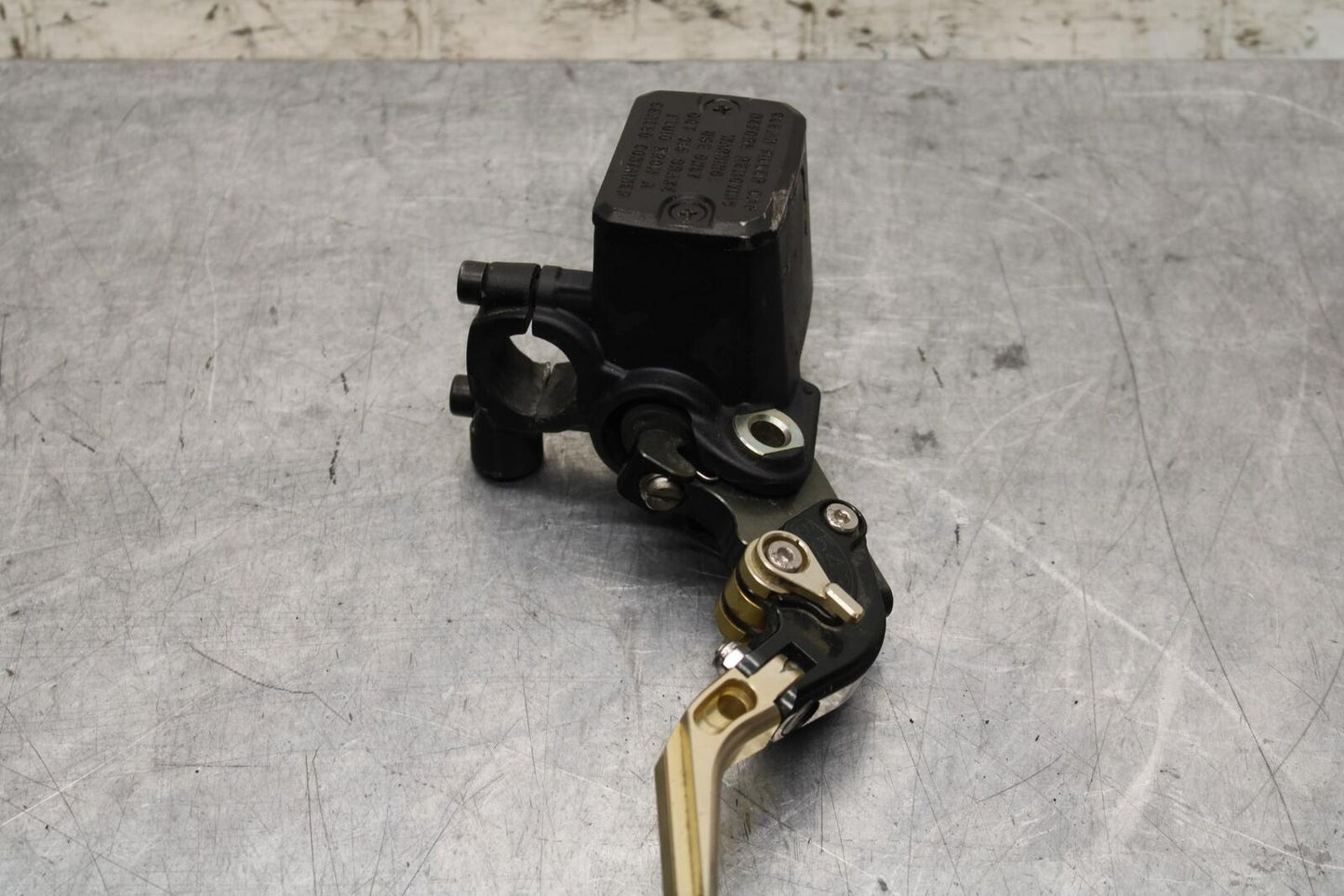 2005 Ducati Monster S2R FRONT BRAKE MASTER CYLINDER w/ LEVER BB557