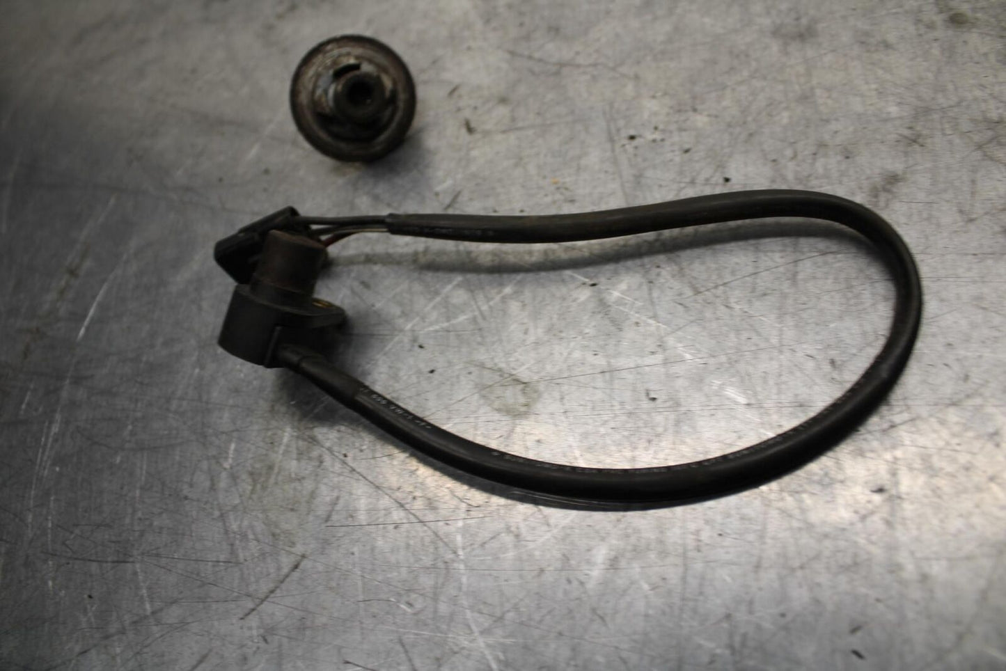 2002 Suzuki GSXR1000 SPEED SPEEDOMETER SENSOR 34990-35F00 BB73