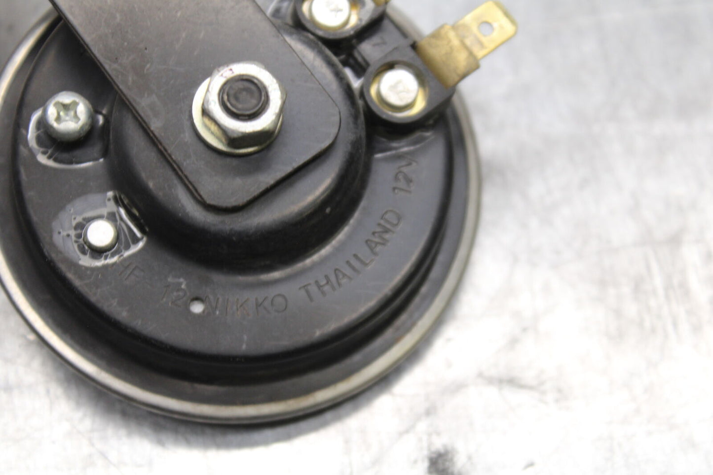 15-16 HONDA CB300F HORN SIGNAL BB740