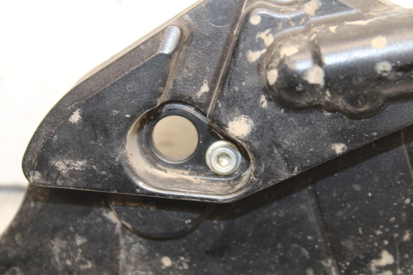 2011 Suzuki GSXR600 ENGINE SPROCKET COVER BB94