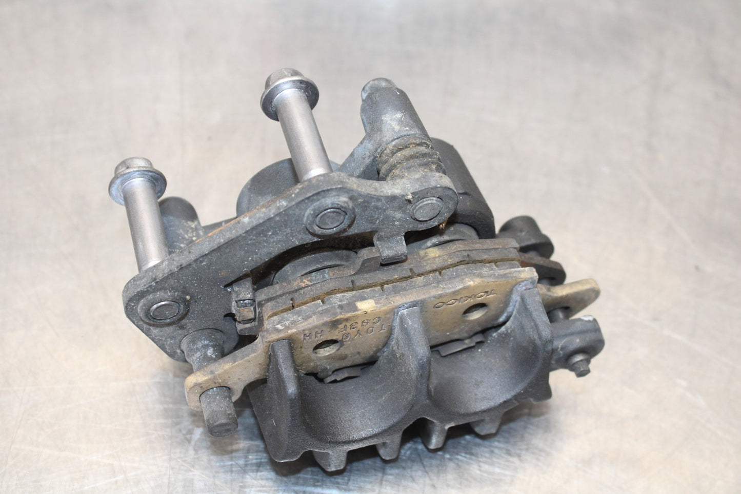 08 KAWASAKI VULCAN 900 FRONT BRAKE CALIPER BB184