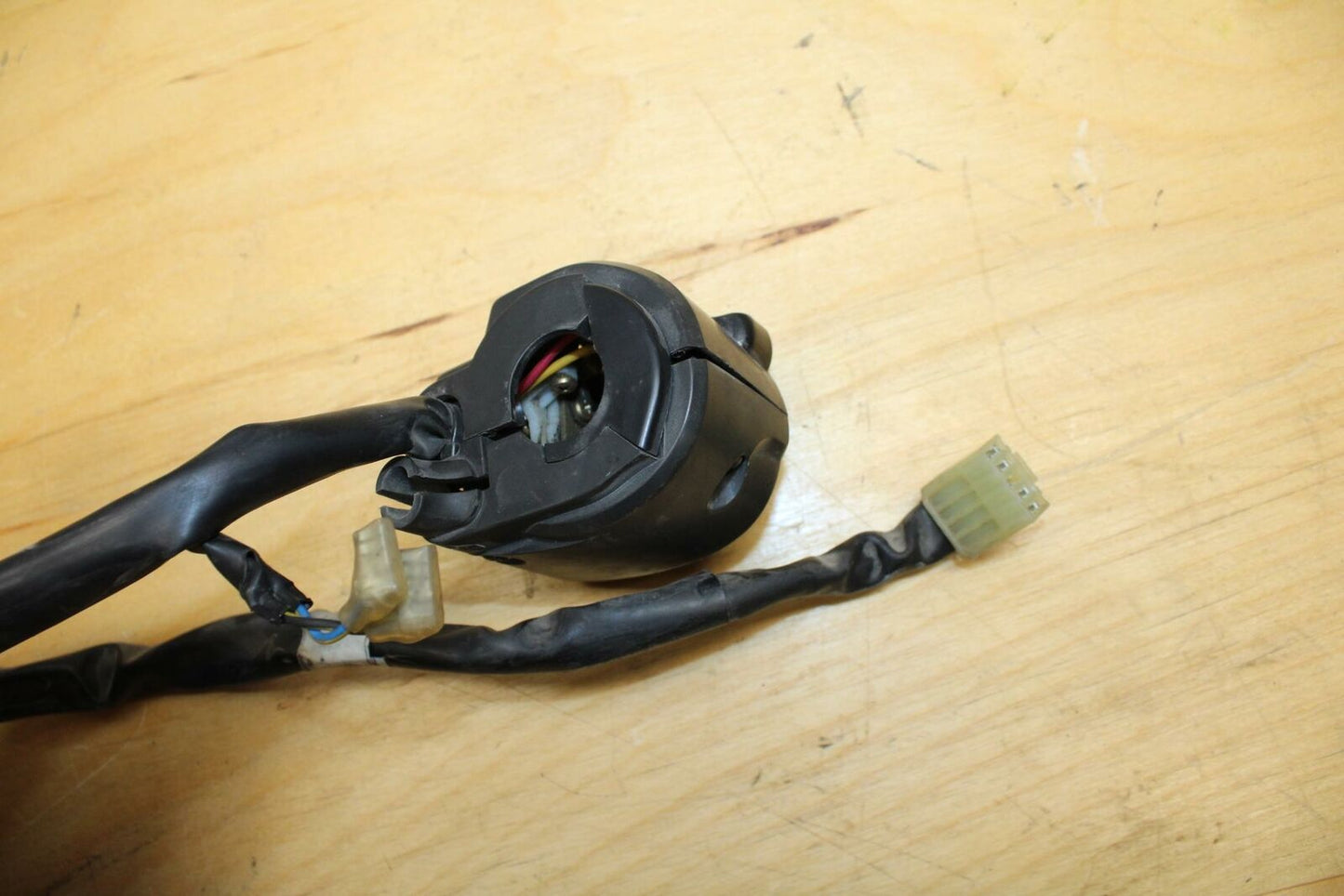 02-03 YAMAHA YZF R1 5PW LEFT CLIP ON HANDLE HORN SIGNALS SWITCH SWITCHES BB313