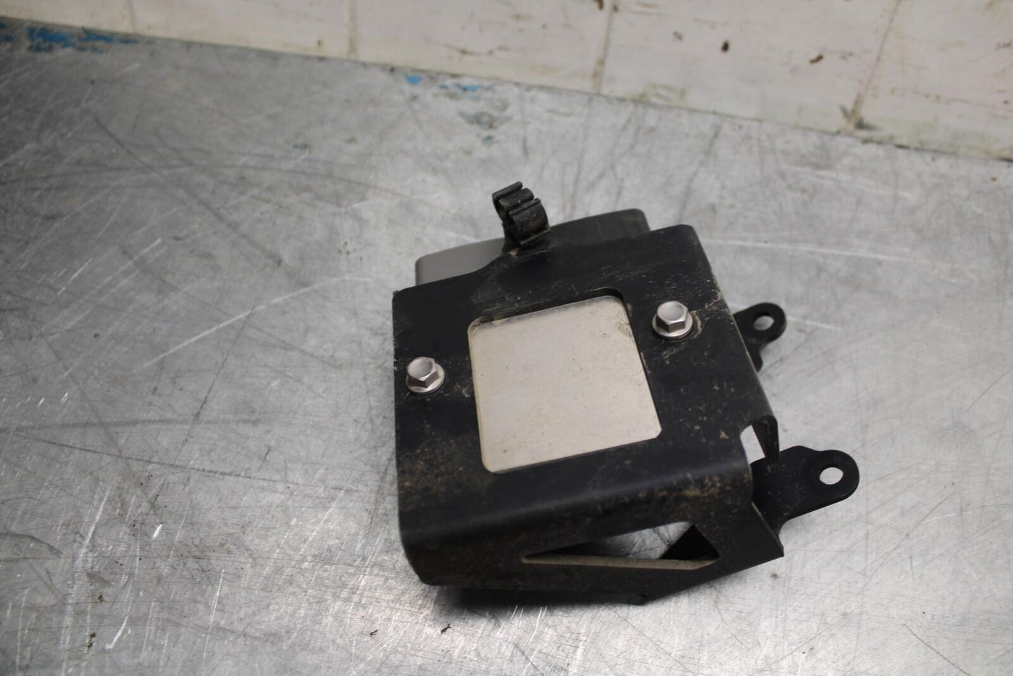 17-21 TRIUMPH STREET TRIPPLE R ABS RECTIFIER VOLTAGE REGULATOR bb452