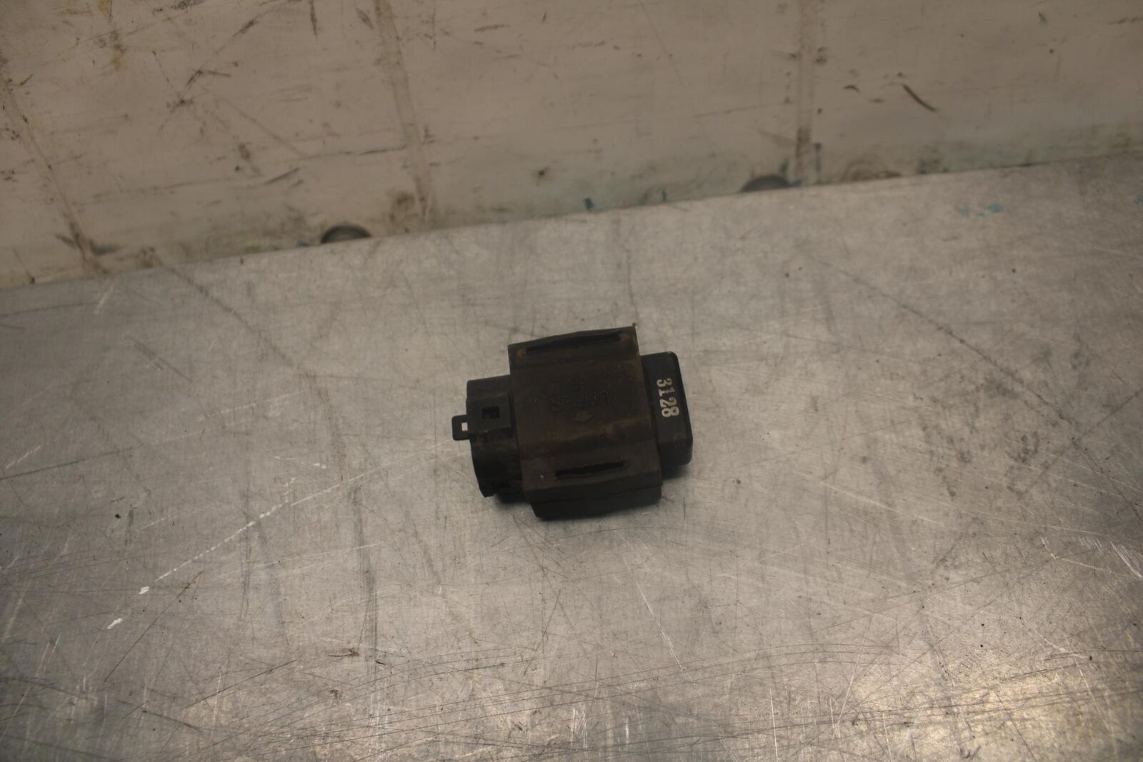 03-04 SUZUKI GSXR1000 TIP OVER BANK ANGLE CRASH SENSOR SWITCH  33960-06G00 BB459