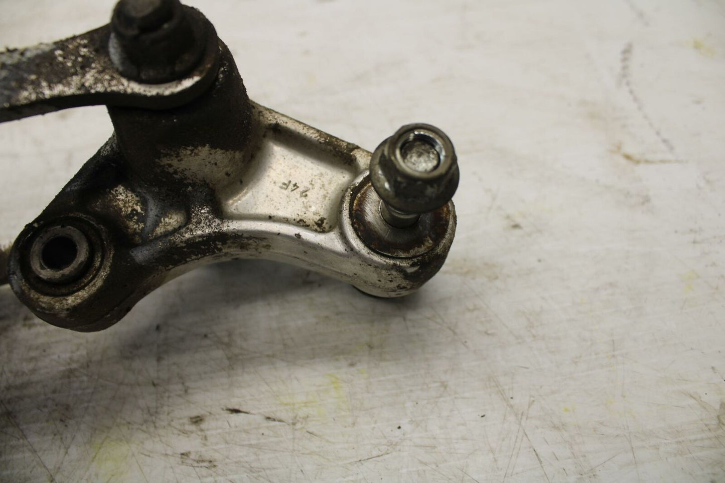 00-07 SUZUKI HAYABUSA REAR DOGBONE SHOCK LINKAGE LINK 62600-24810 BB281