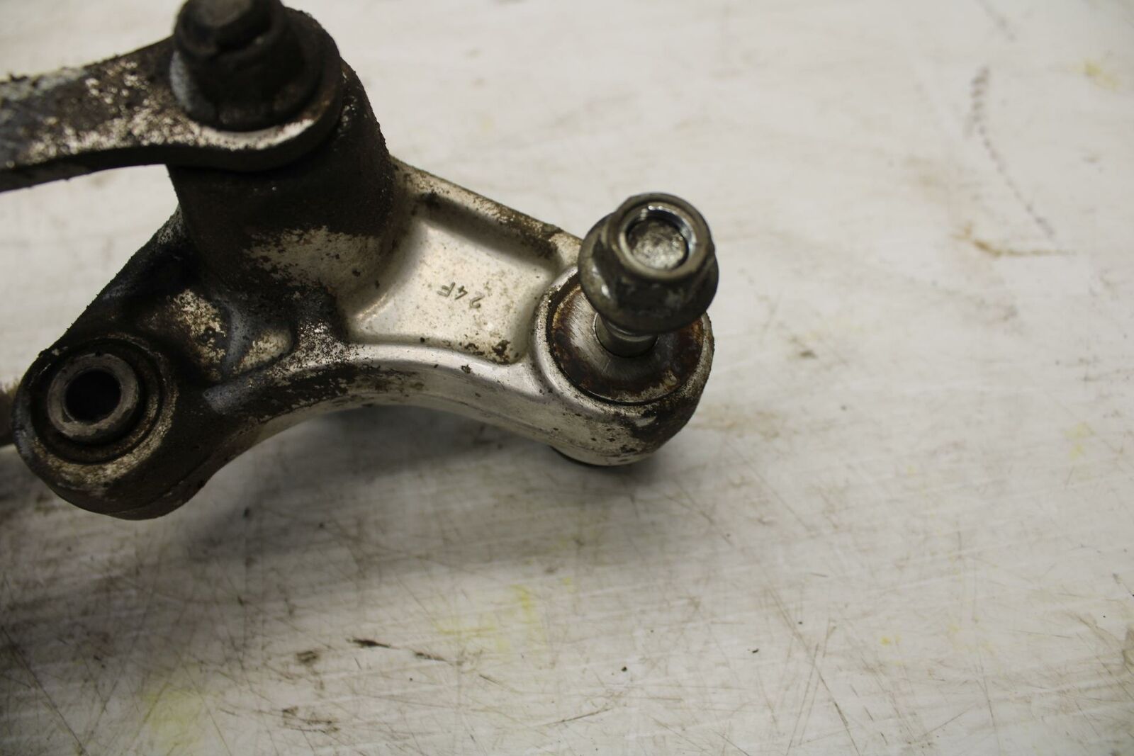 00-07 SUZUKI HAYABUSA REAR DOGBONE SHOCK LINKAGE LINK 62600-24810 BB281