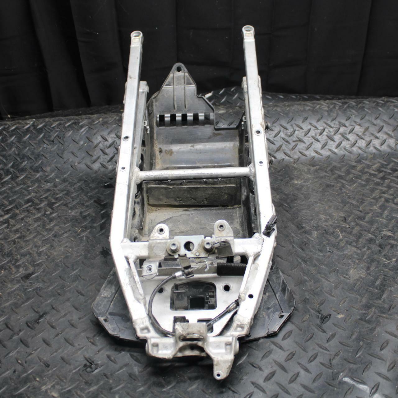 10-11 APRILIA RSV4 R REAR BACK TAIL SUBFRAME SUB FRAME BB202