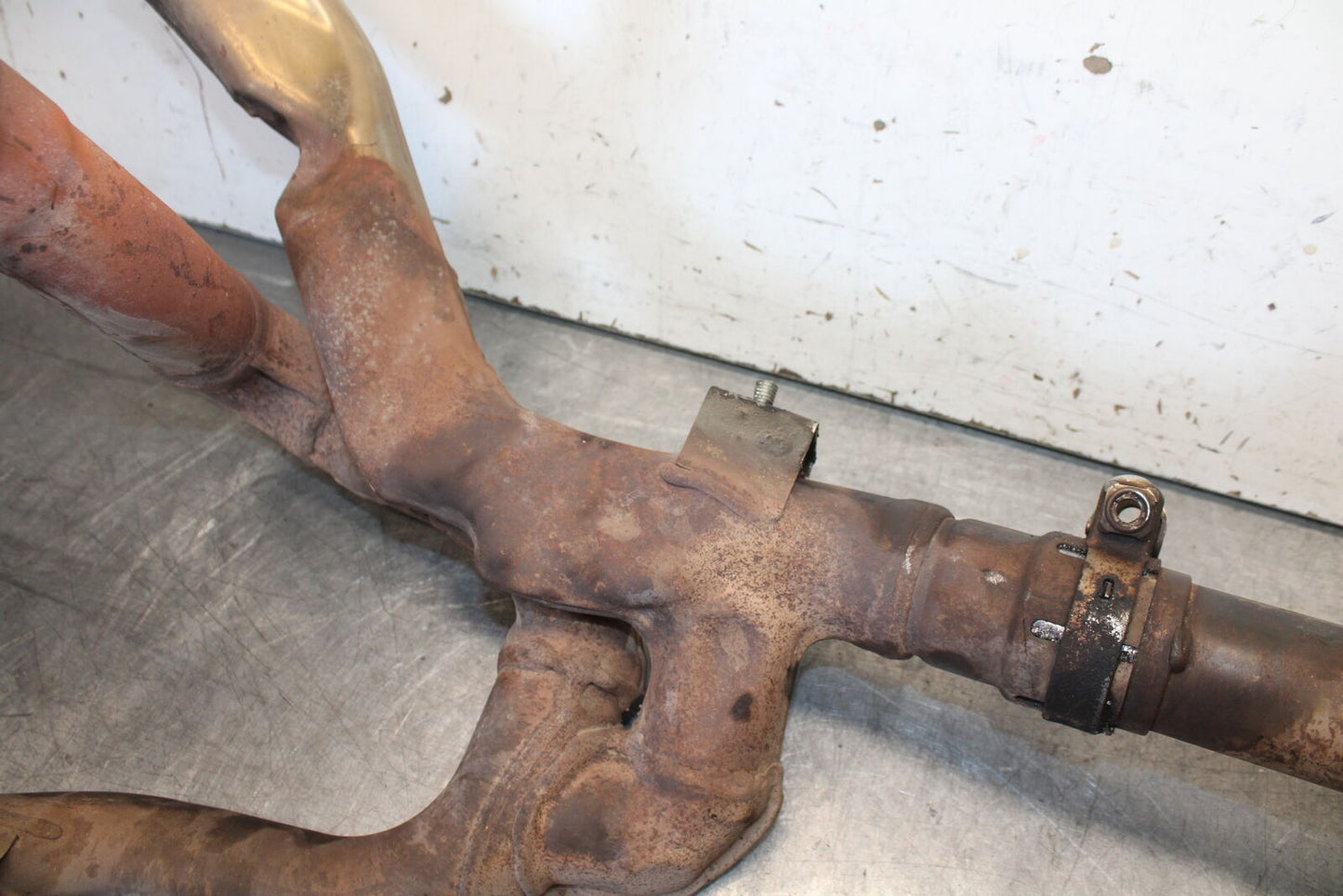 03-07 SUZUKI SV1000S EXHAUST HEADER PIPES MANIFOLD 14210-16G10 BB657