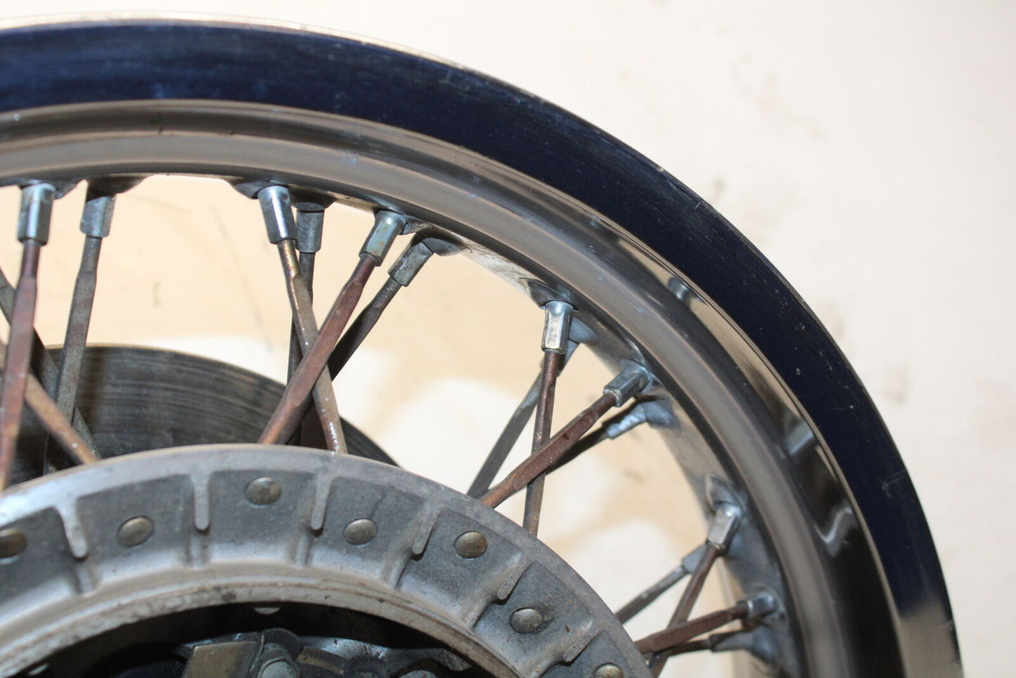 85-86 SUZUKI MADURA 1200 REAR WHEEL REAR RIM BB691