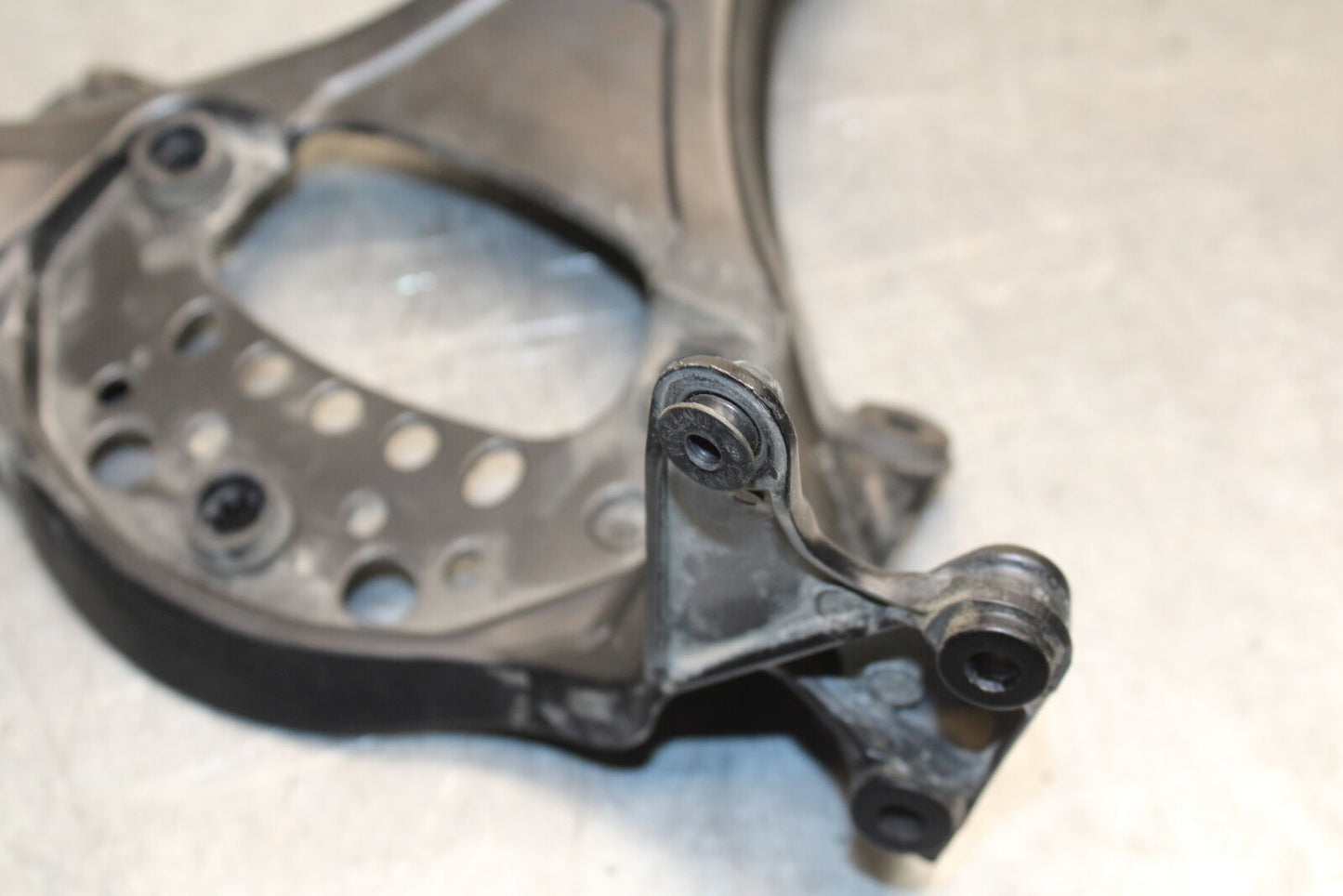 17-21 HONDA CBR1000RR SP UPPER FAIRING MIRROR GAUGES STAY BRACKET BB681