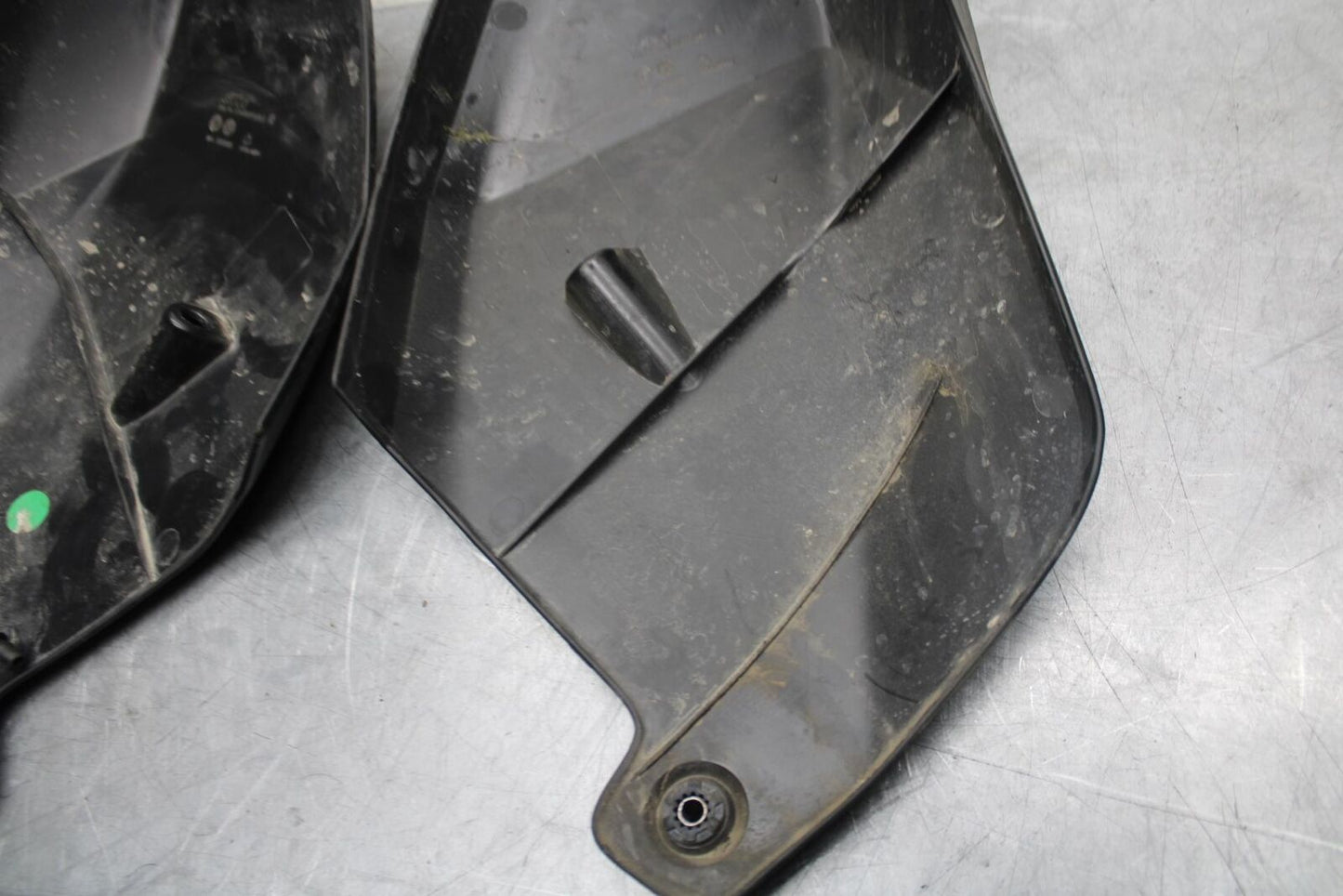 22 KTM 890 ADVENTURE ENGINE TANK COWL GUARD 3000023 BB514