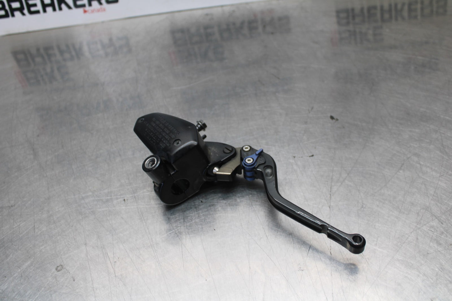 09-10 KAWASAKI ER-6N FRONT BRAKE MASTER CYLINDER w/ LEVER BB205