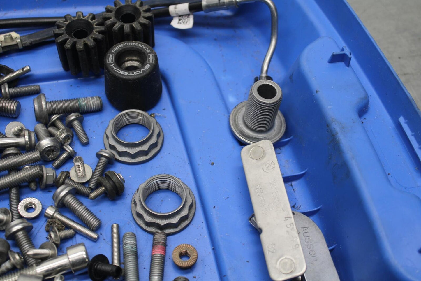 20-23 BMW F900R ENGINE MOUNTING BOLTS HARDWARE MOTOR SCREWS BB603