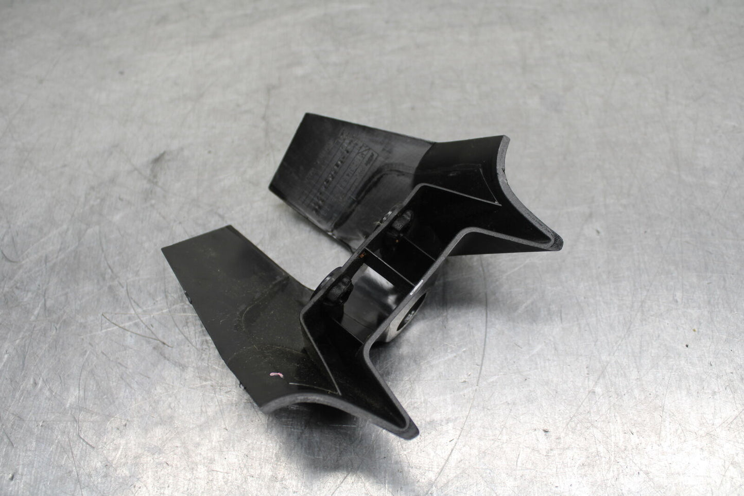 17-24 KTM 390 DUKE IGNITION TRIM PANEL COVER BB734