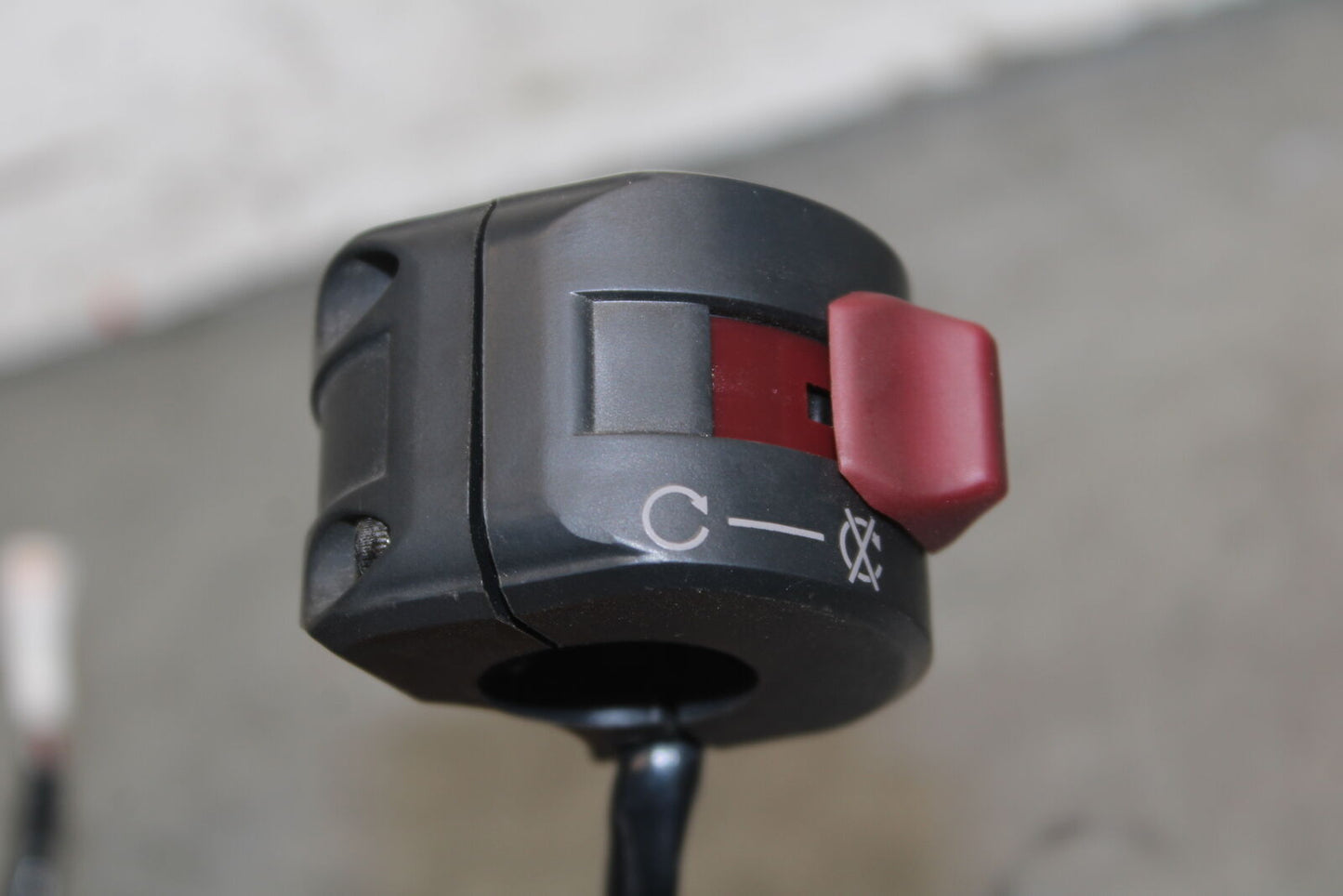 12-13 DUCATI STREETFIGHTER 848 RIGHT CLIP ON HANDLE KILL OFF START SWITCH BB705