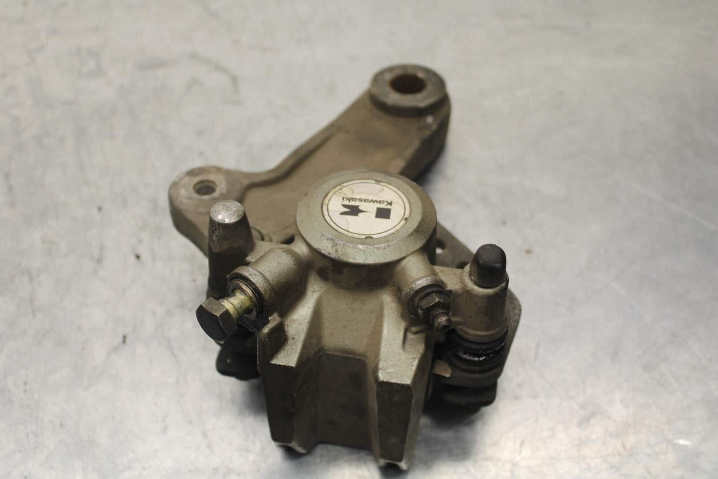 1985 Kawasaki Ninja 900R ZX900A REAR BACK BRAKE CALIPER W MOUNT BB84