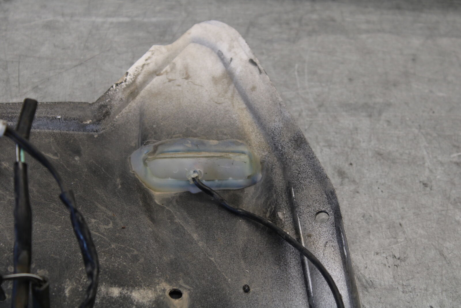 03-07 SUZUKI SV1000S AFTERMARKET REAR BACK TAIL UNDERTAIL FAIRING COWL BB657